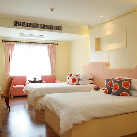 Hip Hotel Bangkok Buitenkant foto