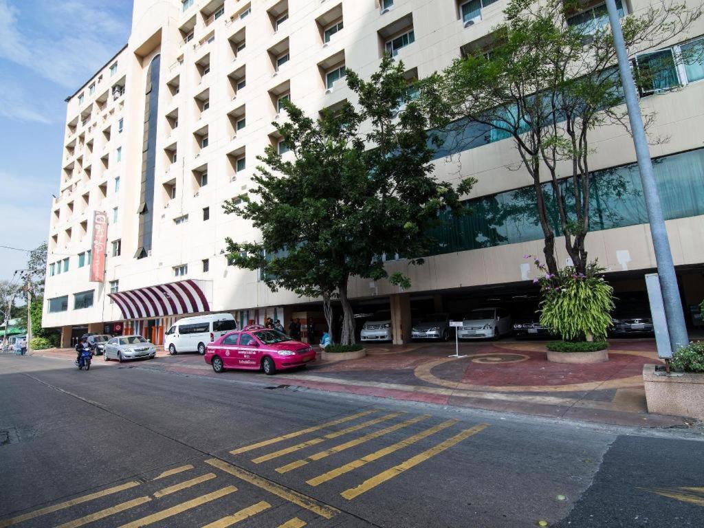 Hip Hotel Bangkok Buitenkant foto