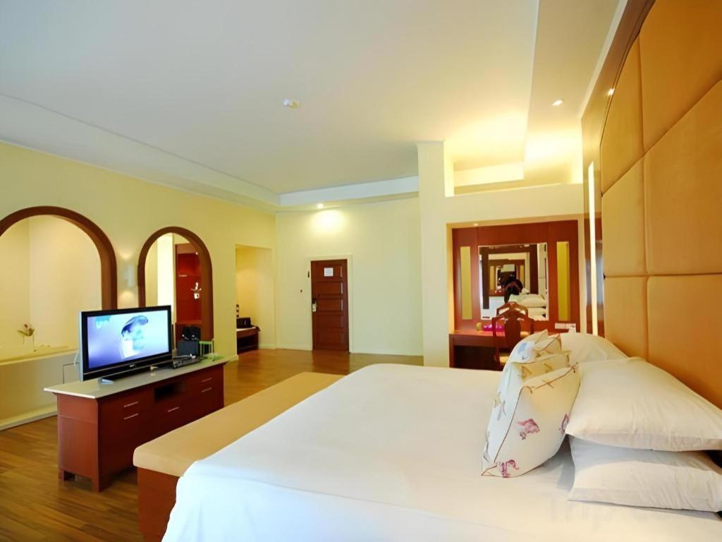 Hip Hotel Bangkok Buitenkant foto